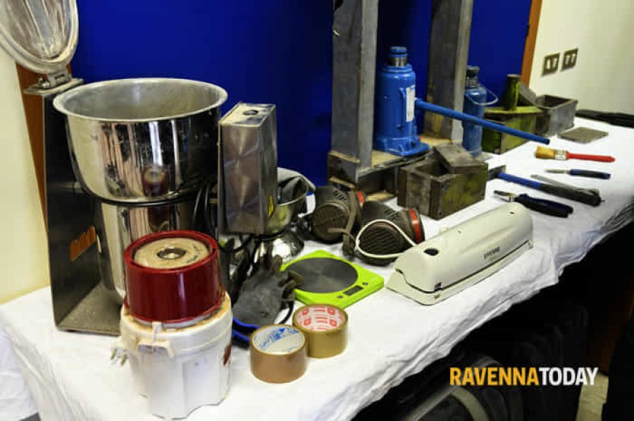 FOTO GALERI/ Itali, sekuestrohen 41 kg heroinë e cila “fliste edhe shqip”