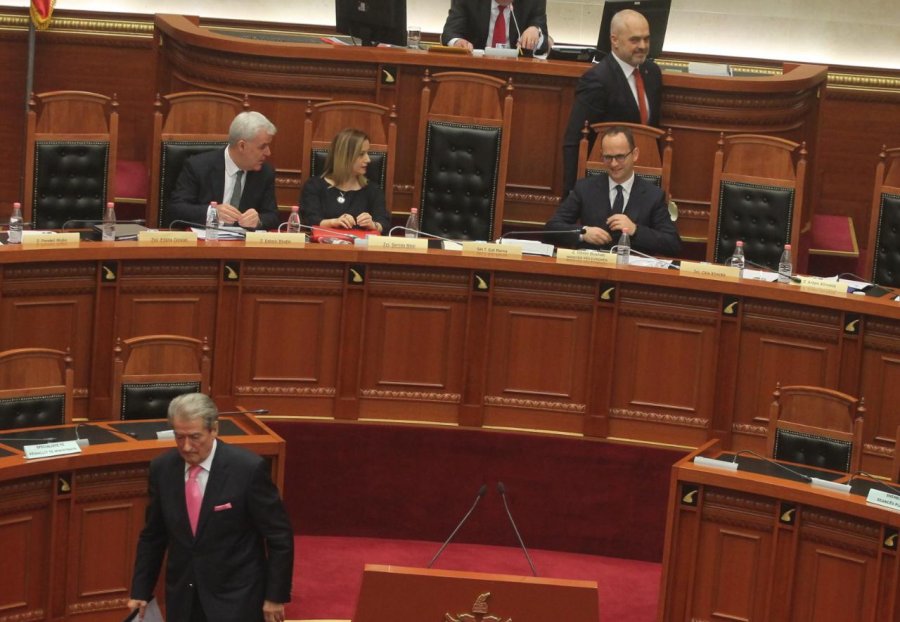 VIDEO/ Berisha i përgjigjet Ramës: Më mirë gota, se të marrësh kokaine apo vëllanë si transportues kokaine i Xibrakës