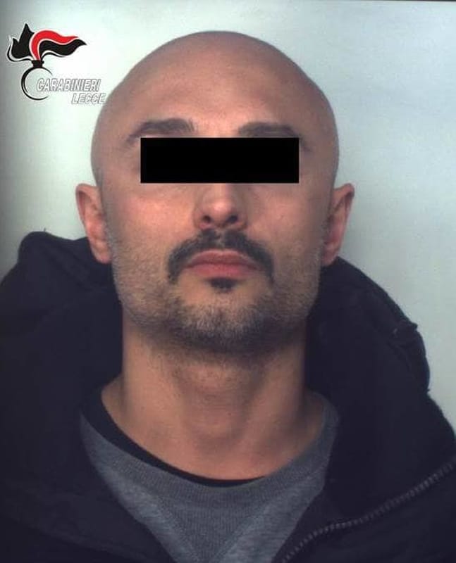 EMRA & FOTO GALERI/ Itali, kapen 250 kg marijuanë në Leçe, arrestohen 2 shqiptarë dhe 1 italian