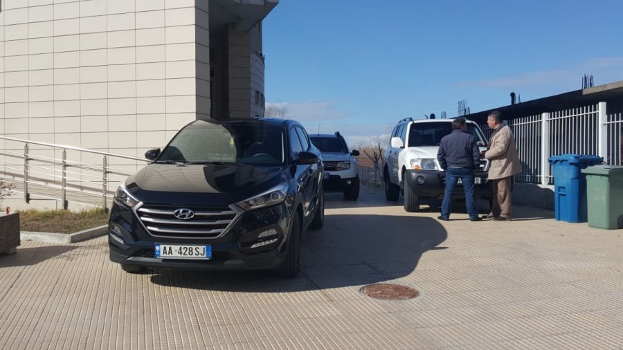 FOTO GALERI/ Kryepolici i ri në ndjekje të Kryeprokurores së re, ja ku ka qenë sot për takim