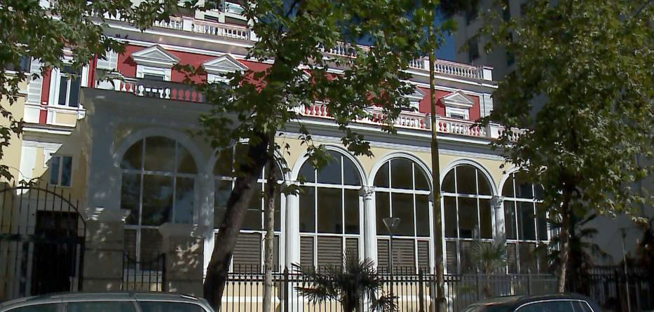 TARIFAT/ Dosjet e Vetting-ut “dalin në shitje”, ja sa duhet të paguajnë prokurorët e gjykatësit