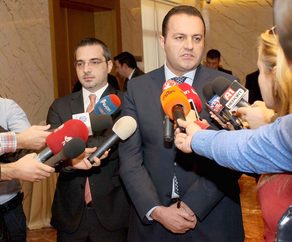 A po kthehet ndërtimi në një lavatriçe të parave të pista?!