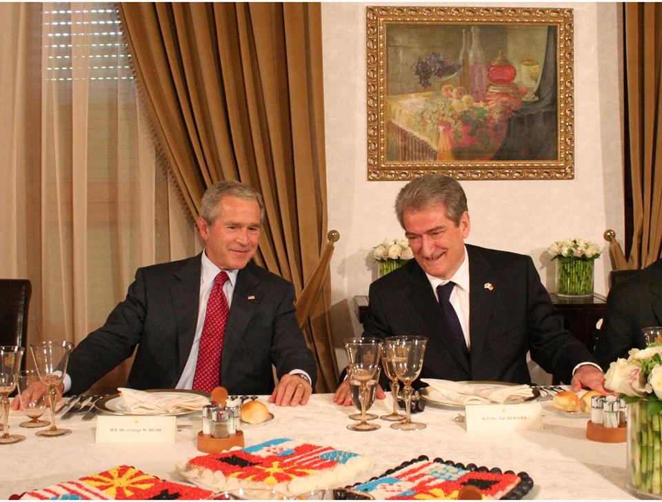 Berisha: Biseda që bëra me Presidentin Bush dhjetë vjet më parë