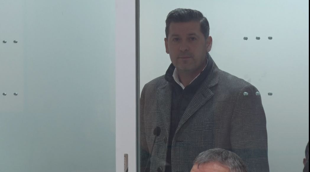 Mbeten në burg Dashamir Gjika dhe Andi Toma, 2 biznesmenë dhe një zyrtar tjeter