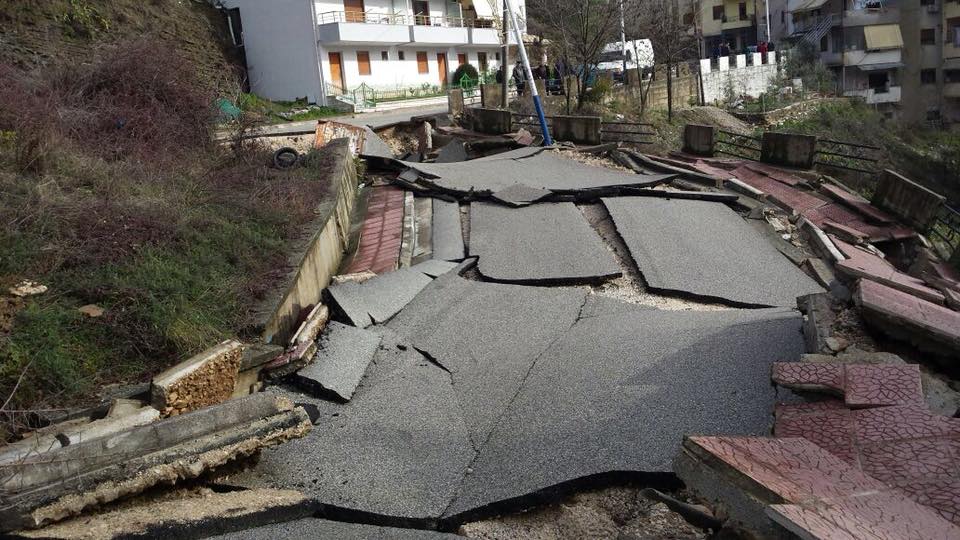 FOTO/ Gjirokastra e përmbytur, alarmohet deputeti