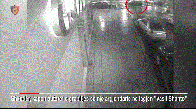 Kapen grabitesit e argjendarise ne Shkoder