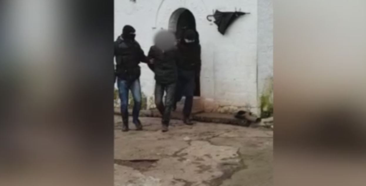 VIDEO & EMRI/ Prangoset “i ngujuar” në kullë, anëtari i një bande kriminale