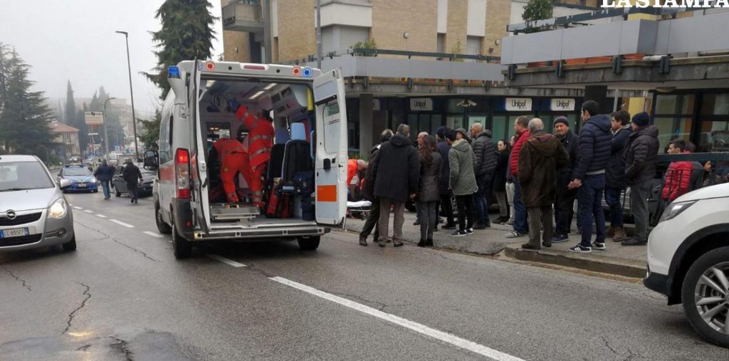 EMRI & FOTO GALERI/ Itali, sulmi me armë, ndalohet autori