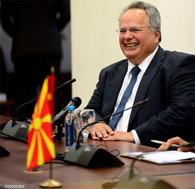 Kërcënohet me vdekje ministri i Jashtëm grek Nikos: Kemi tre plumba për ty