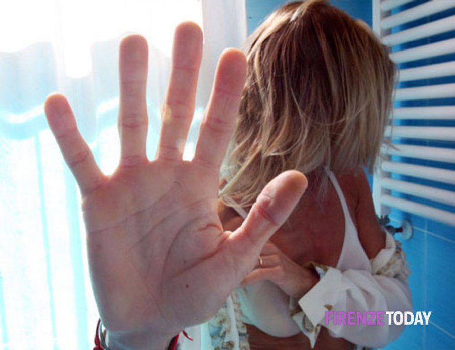 Itali, arrestohet shqiptari, përdhunoi në bodrumin e lokalit studenten e dehur në Firenze