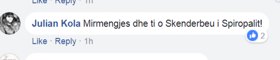 FOTO GALERI/ Rama poston borën në Tiranë, qytetarët ironizojnë: O Skënderbeu i Spiropalit, në kohën e Saliut nuk binte kurrë, kjo ndodh vetëm në qeverisjen tënde!
