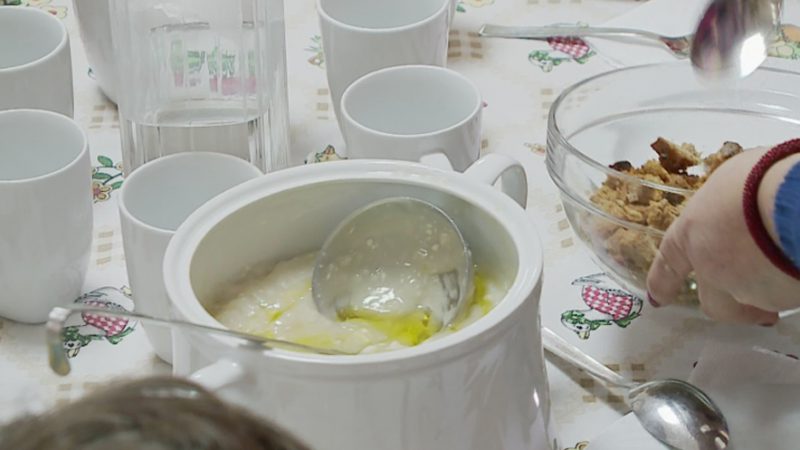 Ky eshte ushqimi i gjysheve qe OBSH e futi në kopshtet e cerdhet e Tiranës