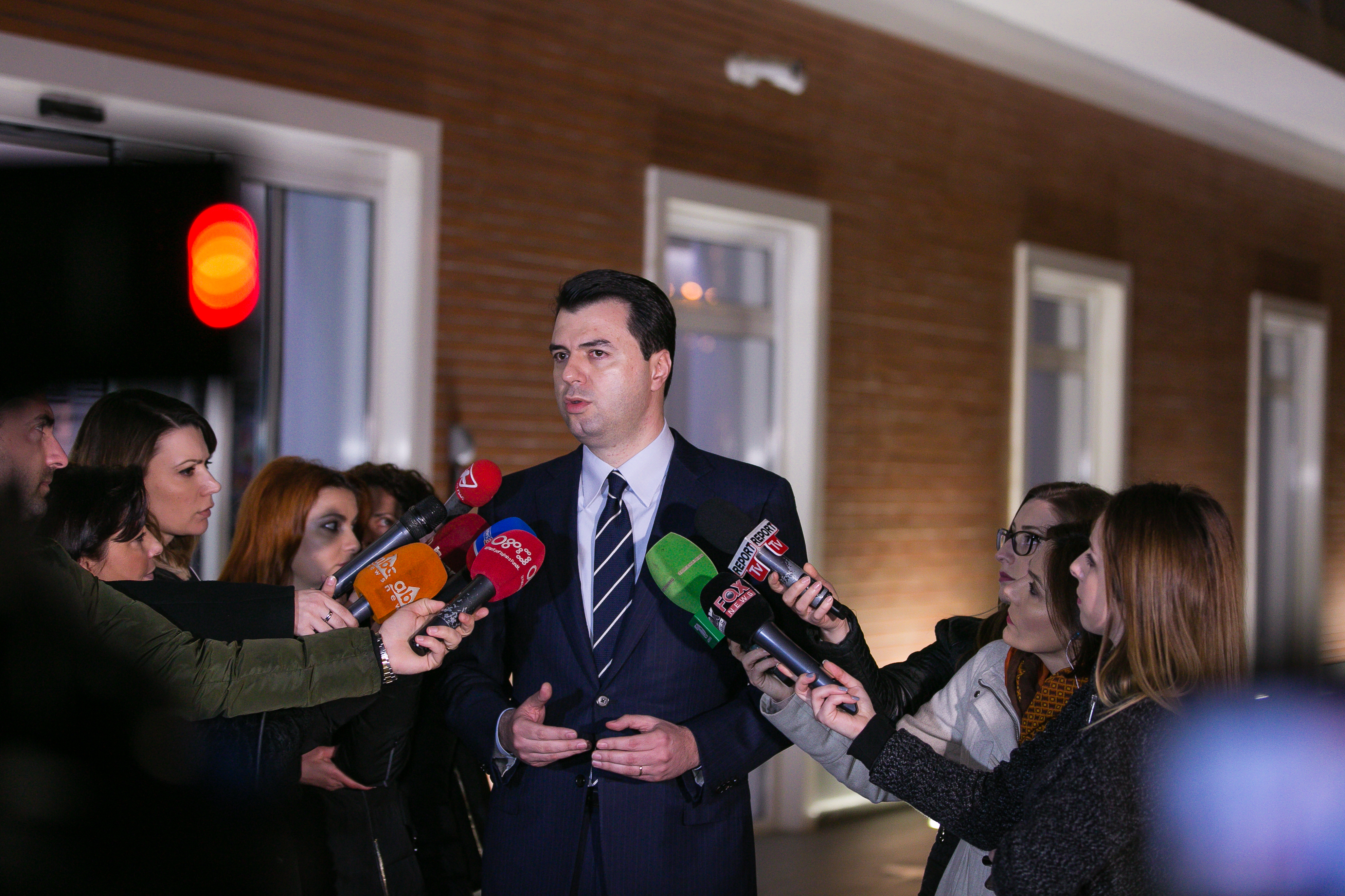 Keto jane datat kur mblidhet Kuvendi Kombetar