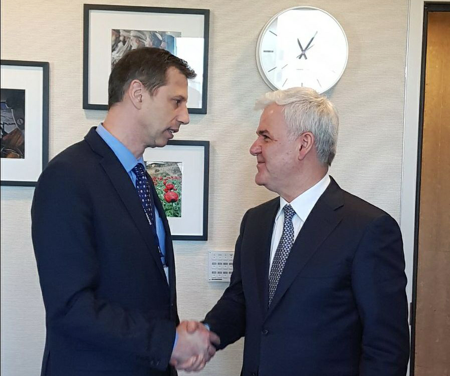 FOTO/ SHBA, ministri i Brendshëm Fatmir Xhafaj takon Ndihmës Sekretarin e Shtetit James A. Walsh