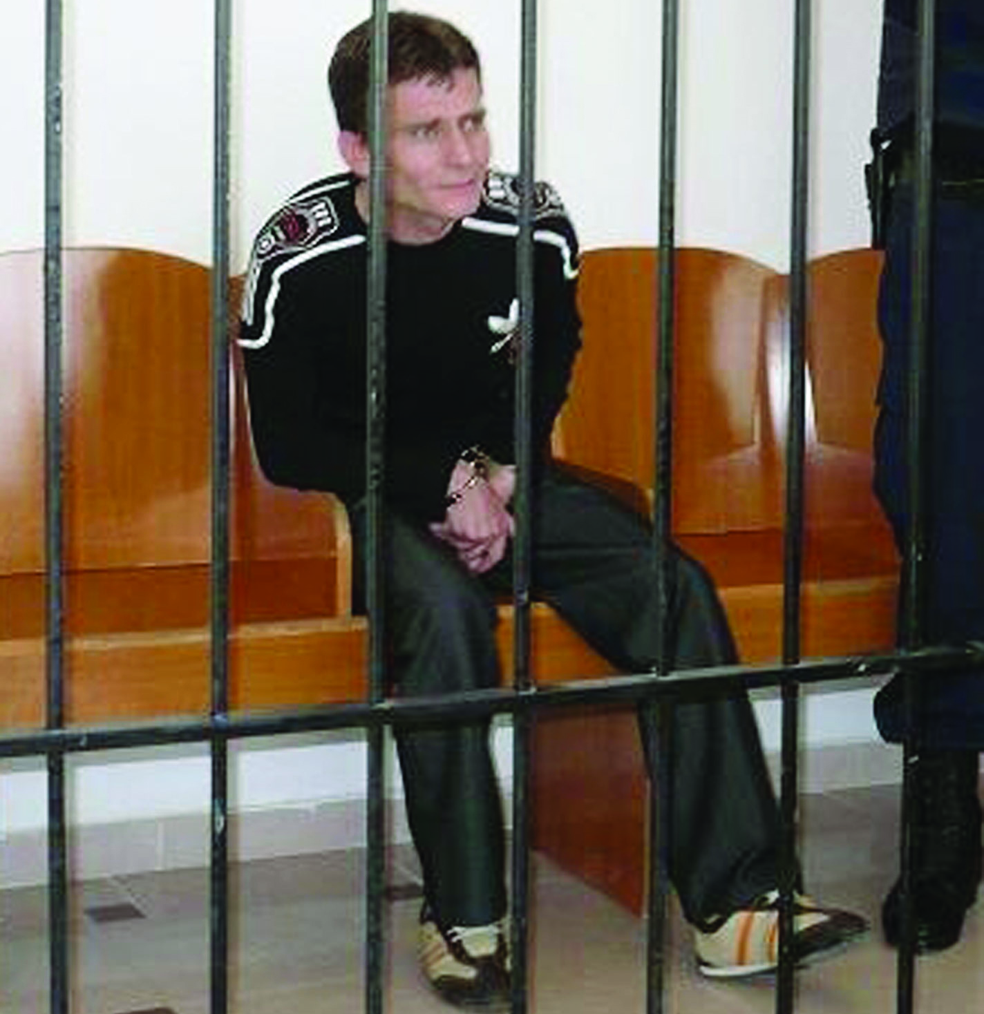 EMRI & FOTO/ Vrau vëllanë, nusen dhe fëmijën e tyre, gjykata burg përjetë për autorin