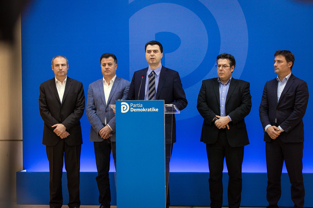 VIDEO/ Basha për ndalimin e Frrokajt: Drejtësia selektive, po kryebashkiakët e korruptuar Dako, Sejdini, Ahmetaj e Tahiri pse nuk arrestohen?!