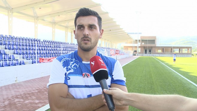 DETAJE/ Lezhë, skandali i pronave futbollisti i Vllaznisë reagon për urdhër-arrestin: Ja e vërteta