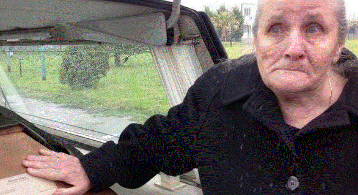 Kur nga kjo jetë ndahet vajza e Eqrem bej Vlorës