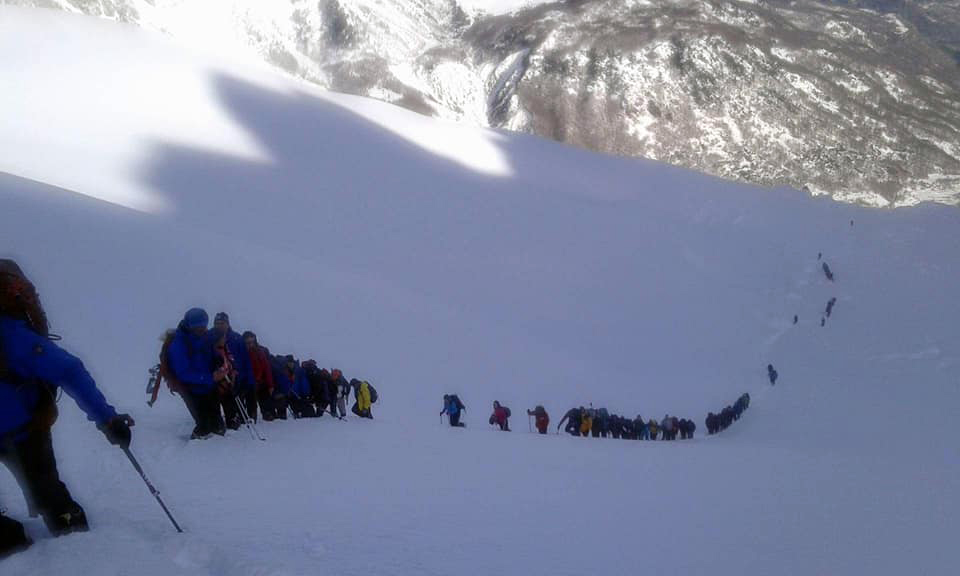 EMRI & FOTO GALERI/ Alpinisti 15-vjeçar, “pushton” bjeshkët e Valbonës