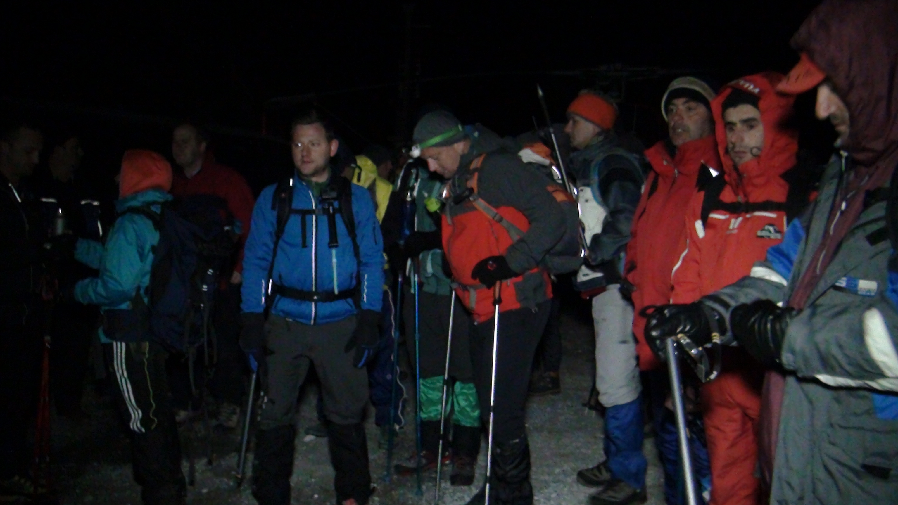EMRI & FOTO GALERI/ Alpinisti 15-vjeçar, “pushton” bjeshkët e Valbonës