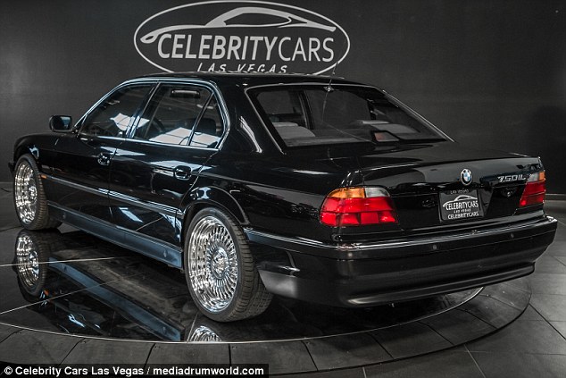 FOTO GALERI/ Del në shitje BMW-ja ku u vra Tupac, zbuloni sa është çmimi