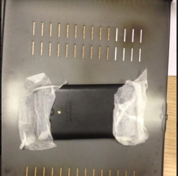 EMRA & FOTO GALERI/ Kapen 6 celulare mes dekoderave, do futeshin në Burgun e Fierit