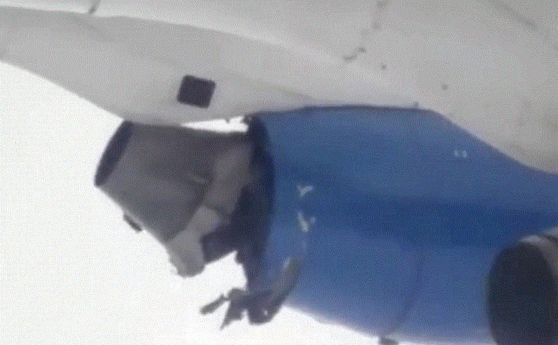 VIDEO/ Tmerr ne avion, shperthen motori gjate fluturimit