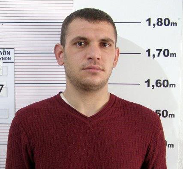 FOTO & EMRA/ Greqi, këta janë shqiptarët e arrestuar, përdhunuan për 12 orë greken në sy të nënës