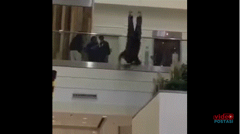 PAMJE TE RENDA&VIDEO/Princi saudit i jep fund jetës në aeroportin e Londrës