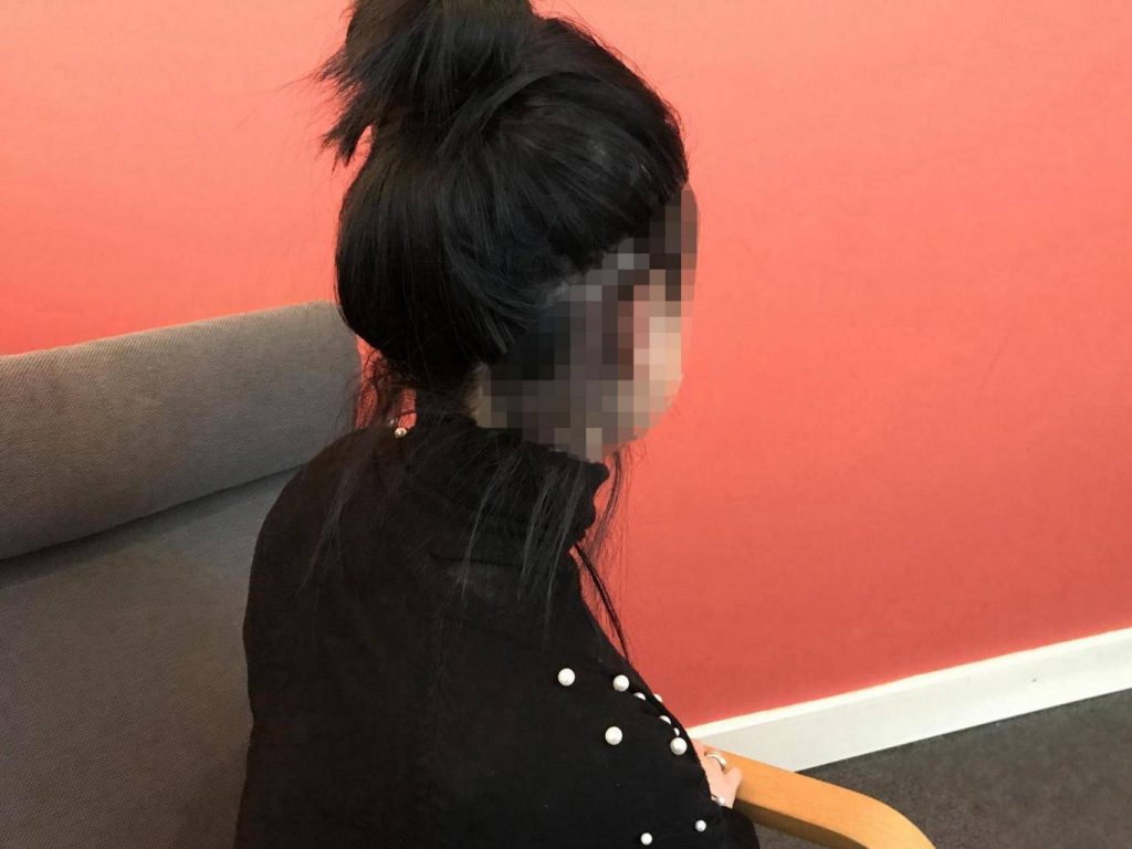 Nga ëndrra për t’u bërë avokate në skllave seksi, rrëfimi prekës i 20-vjeçare që u shit nga i fejuari: Kam frikë të kthehem në Shqipëri…