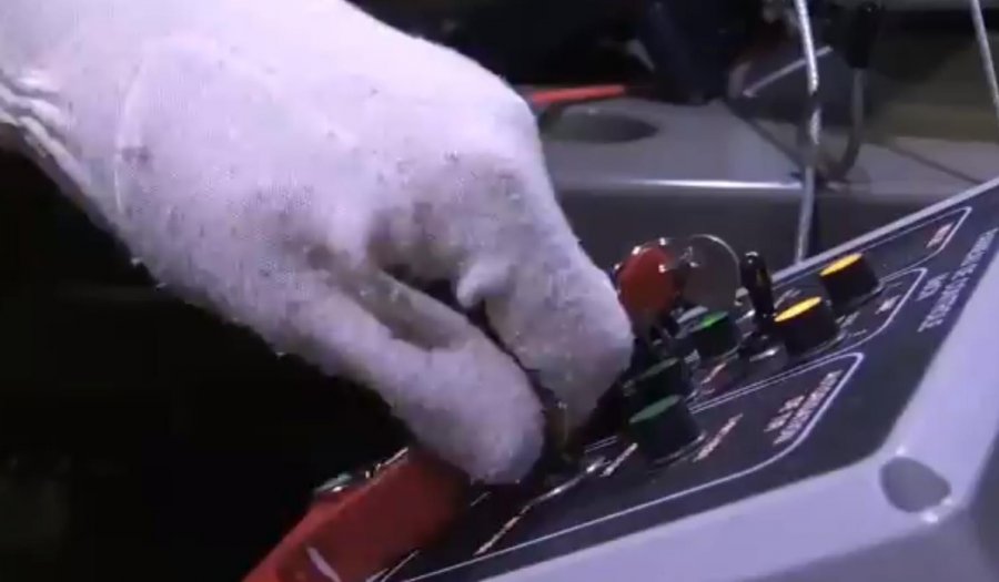 VIDEO/ Sulmi kundër Sirisë, ja si u nis raketa e parë