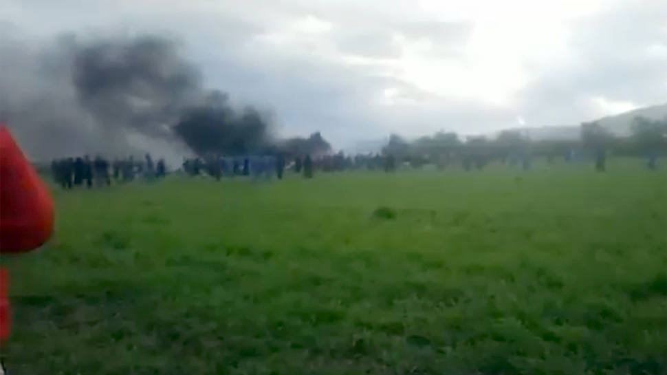 FOTO/ Tragjedi në Algjeri, rrëzohet avioni ushtarak me 200 persona në bord