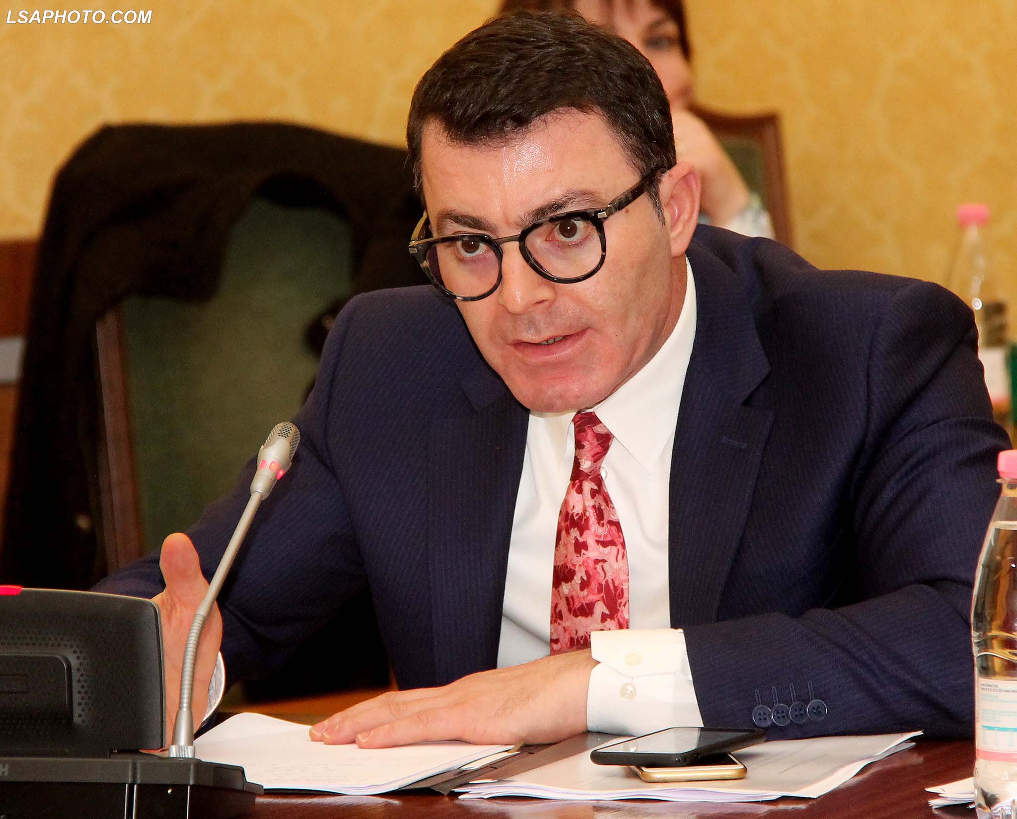 VIDEO & SPECIALE/ Konflikte dhe lakmi: Si u bë deputeti Alket Hyseni pronar resorti në Dhërmi