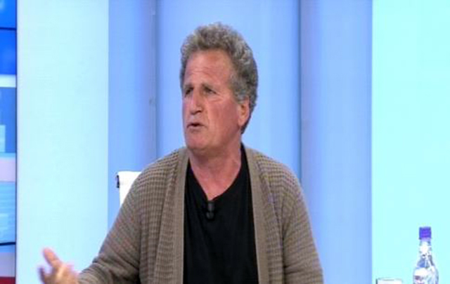 Burri gjen gruan në kasolle me kushëririn 10 ditë para dasmës së vajzës, por telashet nuk kanë të sosur