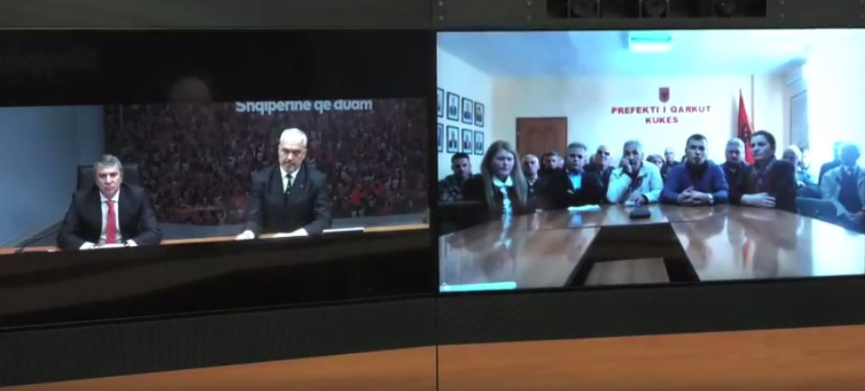 SKANDAL & EMRA/ Takimi i Edi Ramës sot me nëpunës të administratës në Kukës