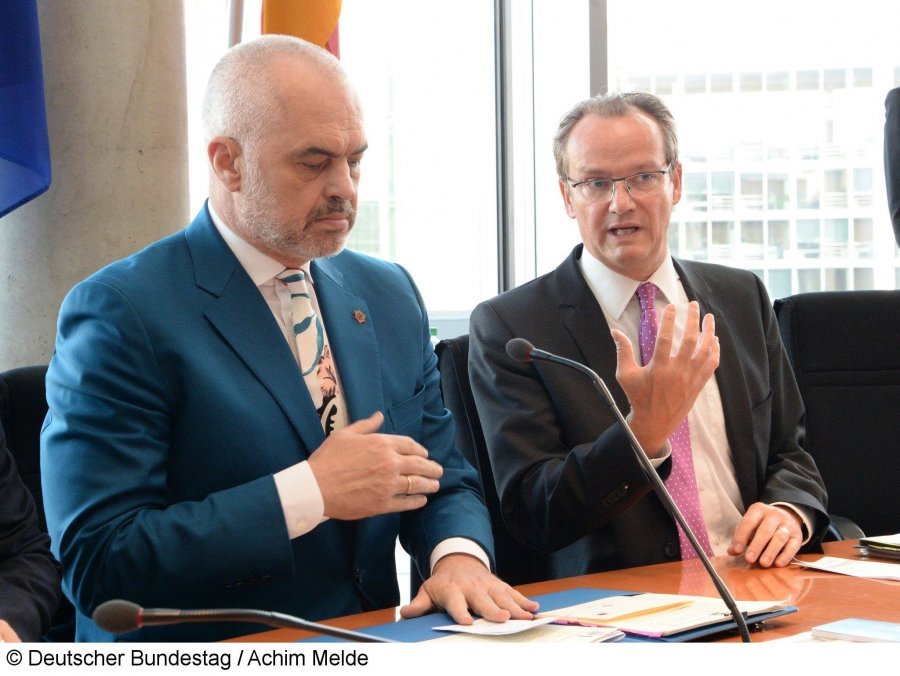 FOTO GALERI/ Gunther  Krischbaum tregon: Ja çfarë i thashë dje në sy Edi Ramës