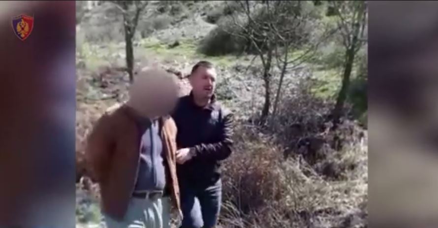 VIDEO & EMRA/ Skrapar, ndërron jetë ish-kryeplaku i plagosur nga bashkëfshatari