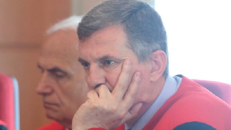 Ish-anëtari i shkarkuar i Kushtetueses, apelon vendimin
