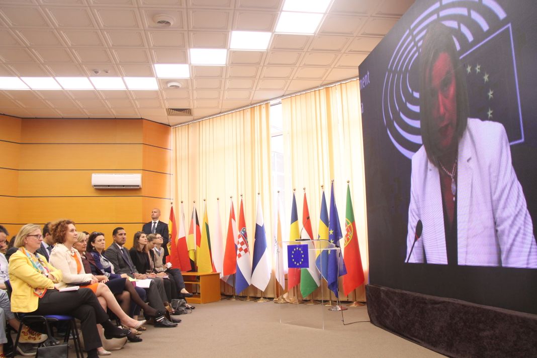 KE rekomandon hapjen e negociatave për Shqipërinë, Mogherini: Tani ju takon ju të bindni KiE dhe 28 shtetet…