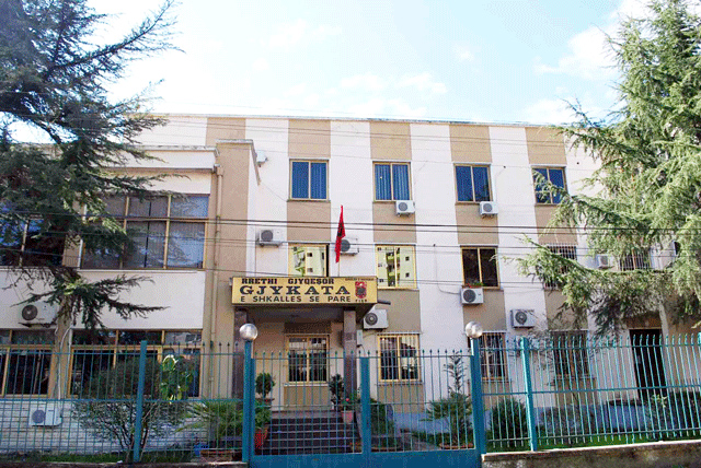 DETAJE/ Fier, nga “masakra e Sanatoriumit” te vrasja në Belgjikë, dosja për pasuritë e vëllezërve Hasanbelli mbërrin në gjykatë