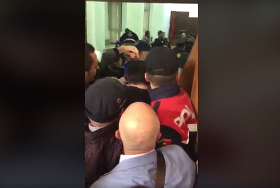 VIDEO/ “Protesta e Kukësit nxori fytyrën e vërtetë të një regjimi kriminal”