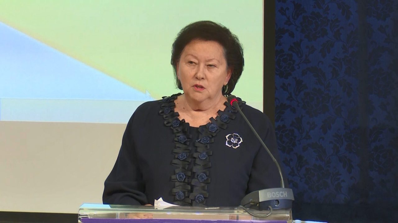 FOTO GALERI/ Fondacioni Fëmijët Shqiptarë organizon “Dëgjesë Prindërore për Autizmin”