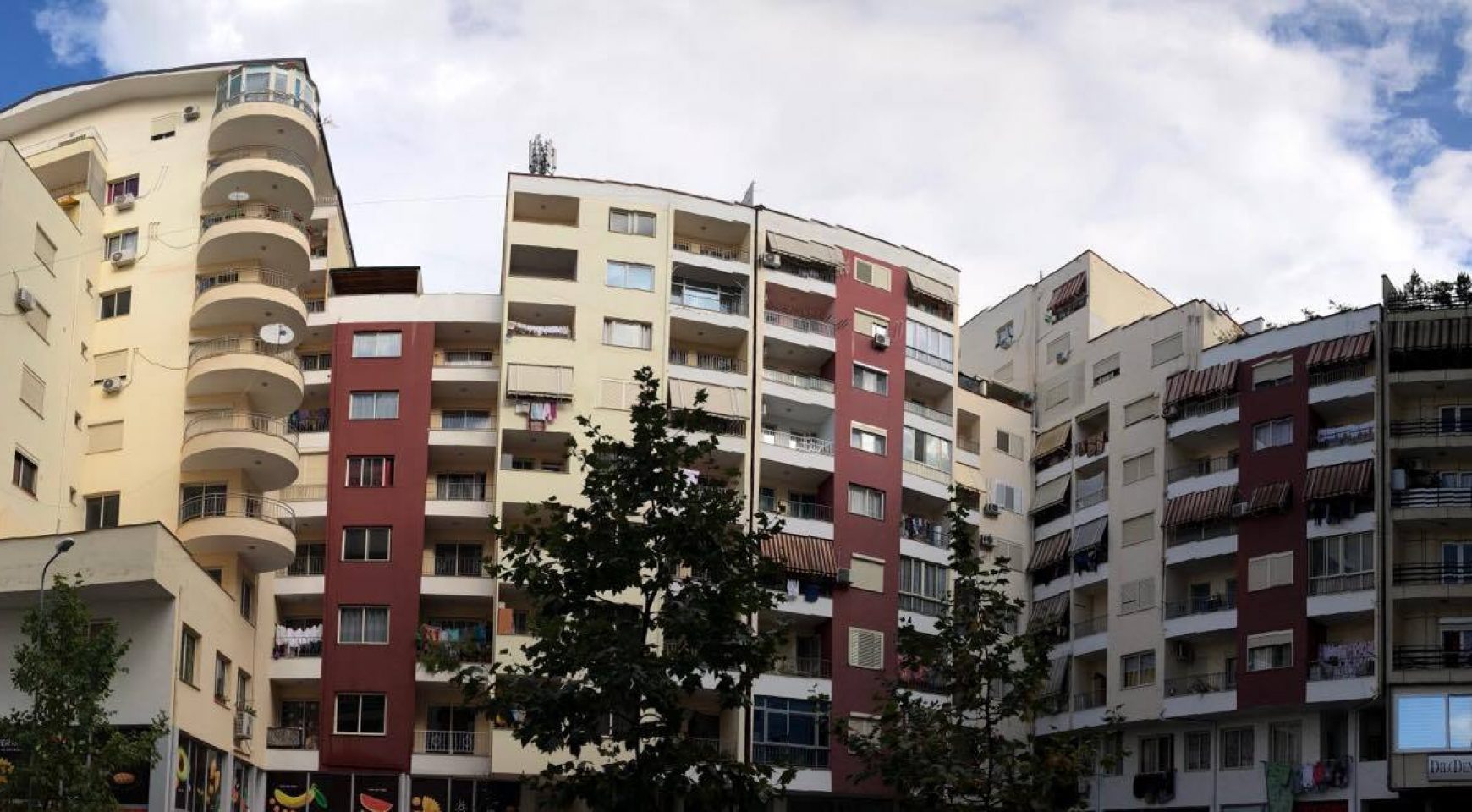 Taksa e pronës nis efektet, shtrenjtohen qiratë në Tiranë