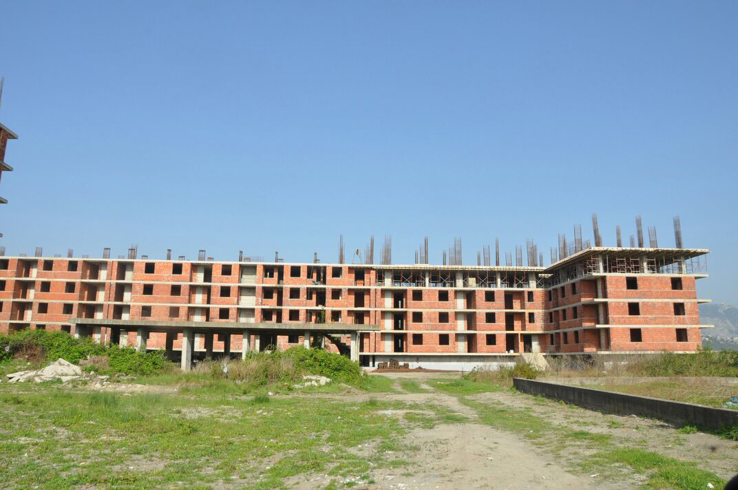 FOTO GALERI/ Lezhë, sekuestrohen tre pallate, ja arsyeja