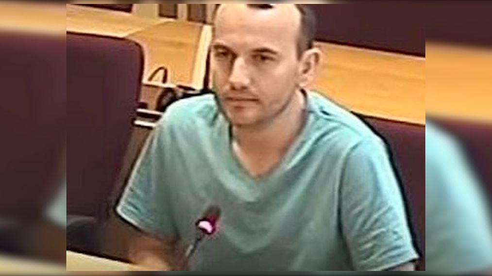 EMRI & FOTO/ SHBA heton në Tiranë të dyshuarin për terrorizëm