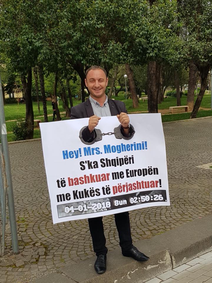 FOTO GALERI/ Mogherini pritet me parulla para Kryeministrisë: S’ka Shqipëri në BE, me rrëmbim e burgosje kuksianësh