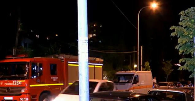 DETAJE & FOTO/ Tiranë, Policia zbardh arsyen e “ngujimit” në majë të vinçit të bashkëshortëve