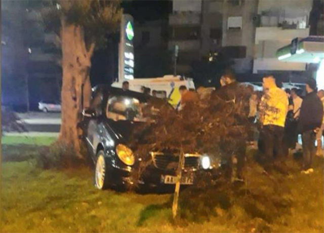 FOTO/ Vlorë, aksident i rëndë natën, një i plagosur