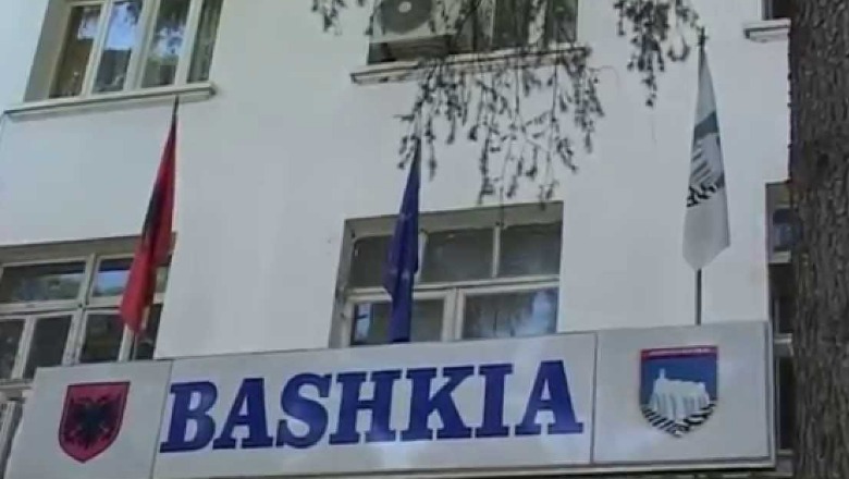 EMRAT/ Gjirokastër, punonjësi i Prefekturës qëllon me grusht nënkryetarin e bashkisë