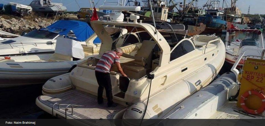 PJESA 1 & FOTO/ Rrëfimi i policit Naim Brahimaj: Takimi me Tahirin në Greqi për skafin dhe dreka me Habilajt